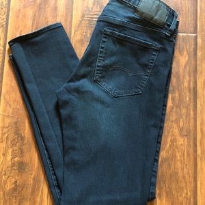 Skinny fit extreme flex dark denim color